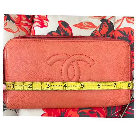 Chanel Long Gusset Wallet - Picture 6 of 7